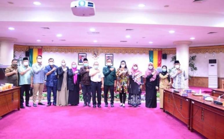 Wakil Ketua DPRD Provinsi Riau Pimpin Rapat Dengar Pendapat Bersama Dinkes dan BPJS