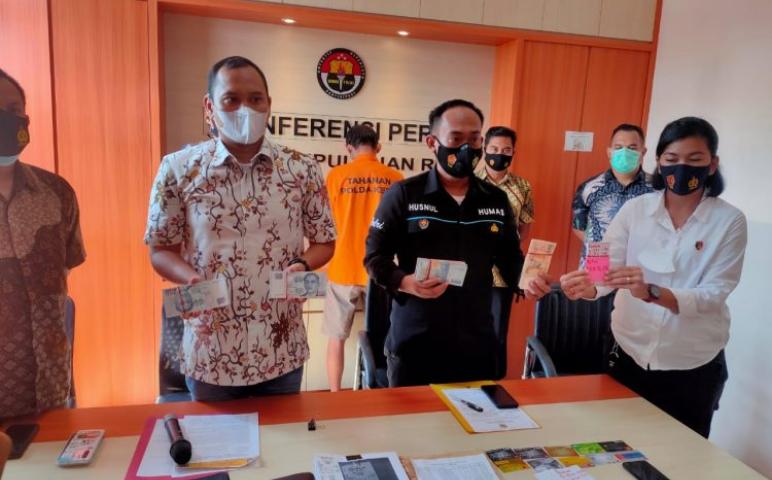 Nasional