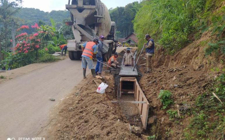 Molen Besar Percepat Pengecoran 