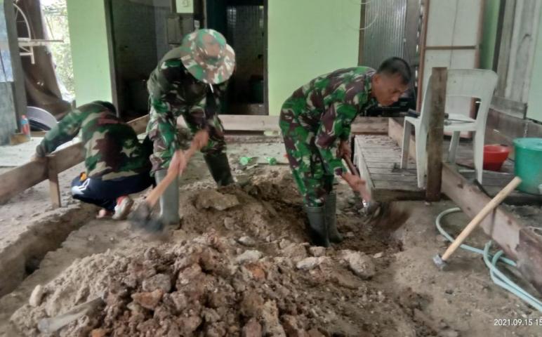 Satgas TMMD ke 112 Renovasi Sarana MCK Masjid Al Ikhlas