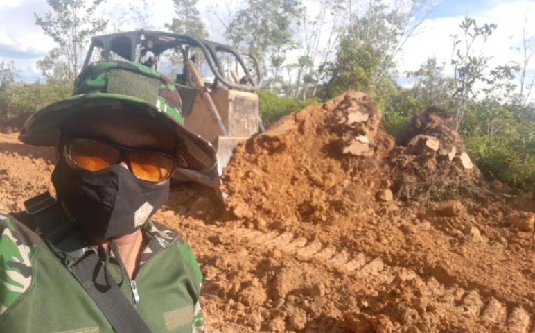 TMMD Ke-112 Buka Akses Jalan Utama di Wilayah Kampuri