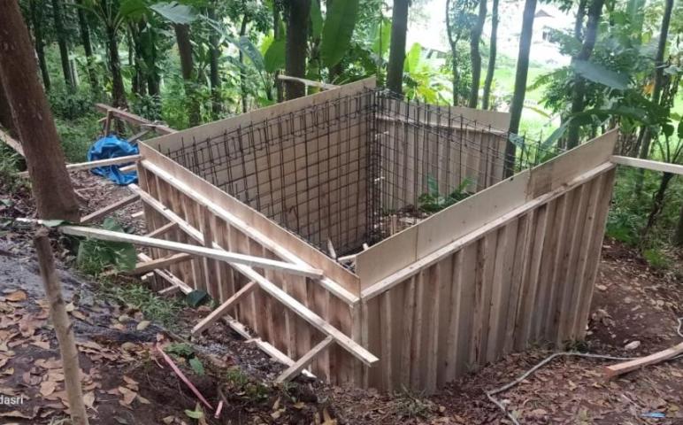 TANDON AIR HARAPAN DAN MIMPI WARGA JABON