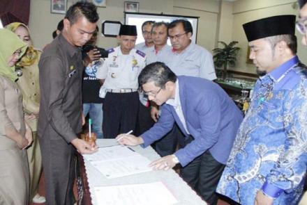 Penandatanganan nota kesepakatan (MoU) dengan PT. Cemindo Gemilang