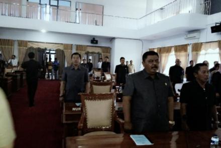 paripurna dprd seluma 