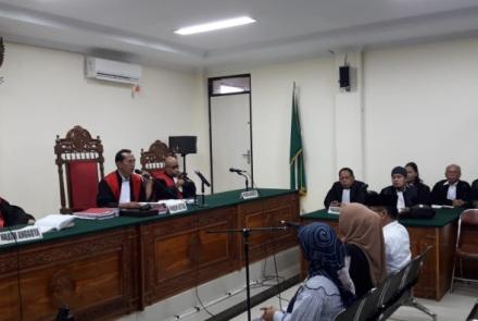 Hukum 