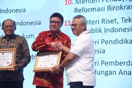 Nasional