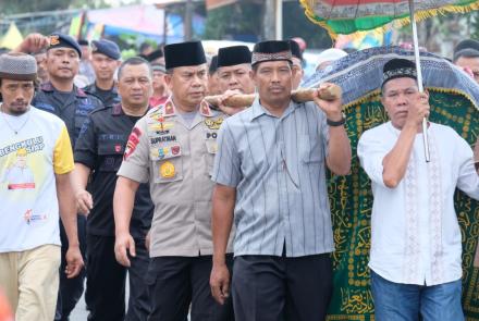 Hukum