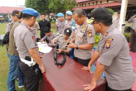 Hukum