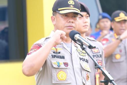 Hukum 