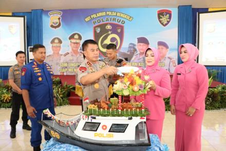 Hukum 