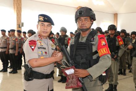 Hukum