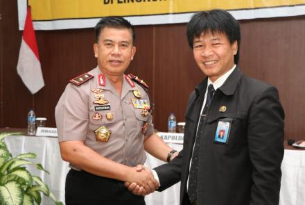 Hukum