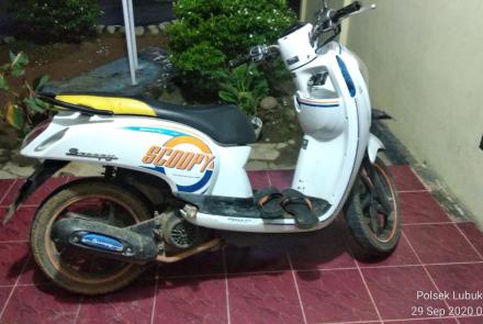 Hukum