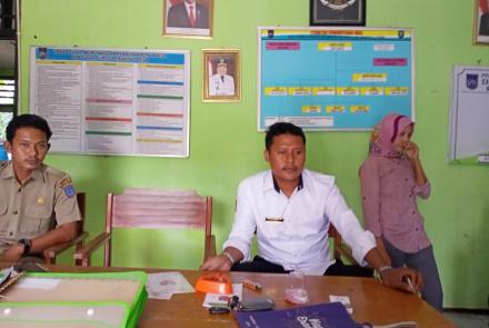 Hukum