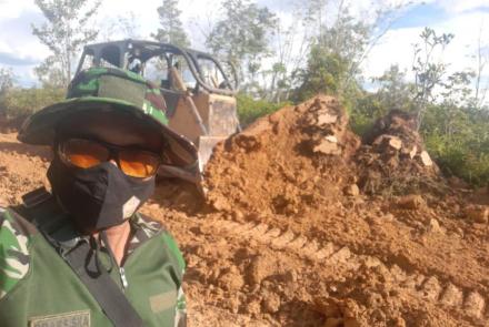 TMMD Ke-112 Buka Akses Jalan Utama di Wilayah Kampuri
