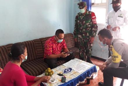 Gencar Sosialisasi Prokes dan Vaksin ke Warga