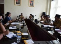 Bisnis
