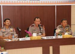 Hukum