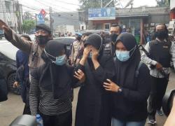 Hukum